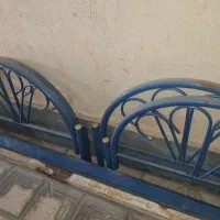 فروش دو عدد تخت خواب یک نفره فلزی