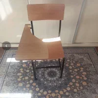 تک صندلی (صندلی مدرسه) و وایت برد