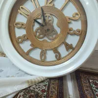 ساعت دیواری