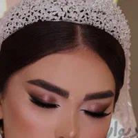 میکاپ و شینیون میکاپ عروس براشینگ کرلی حرفه ای|خدمات آرایشگری و زیبایی|تهران, تهرانپارس غربی|دیوار
