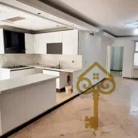 جمالزاده شمالی ۸۰متر دوخوابه فول امکانات