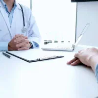 منشی و دستیار پزشک