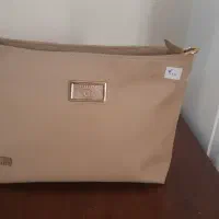 کیف و کفش|کیف، کفش، کمربند|رشت, دیلمان|دیوار