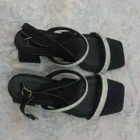 پارچه حریر ابریشم و کفش و مانتو برای فروش|لباس|زاهدان, |دیوار