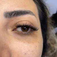 تخفیف آ.مو.زش کاشت مژه و لیفت