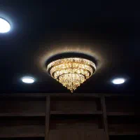 نصب لوستر نصاب لوستر برقکار ساختمان|خدمات پیشه و مهارت|خرم‌آباد, |دیوار