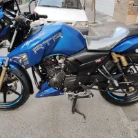 آپاچی ۱۸۰ آبی