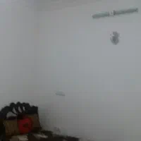 خانه ی ویلایی ..طبقه ی دوم اجاره به یک نفر