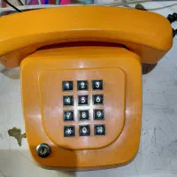 تلفن رو میزی مهان