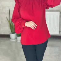 تعدادی شومیز و شلوار نو