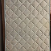 تخت چوبی روسی ابعاد ۱۸۰ در ۸۰ با تشک