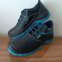 کفش ضد ضربه