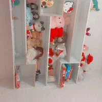 کتابخانه و جا عروسکی