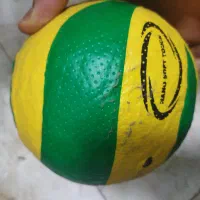 توپ والیبال کوچیک