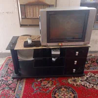 تلویزیون.میز