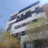آپارتمان ۱۲۰ متری سه نبش ، پارکینگ اختصاصی