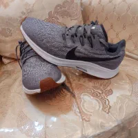 کتونی  اورجینال نایک zoom سایز ۳۸ درحد آکبند