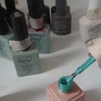 لاک ژل ناخن
