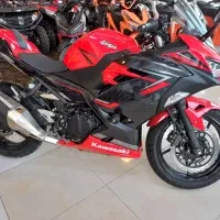 کاوازاکی نینجا ۲۵۰ جفت سیلندر صفروخشک