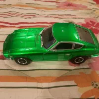 ماکت ماشین یک هیجده