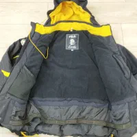 کاپشن|کفش و لباس بچه|دیواندره, |دیوار