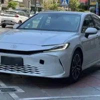 تویوتا کمری پرمیوم ادیشن ۲۰۲۵ پلاک ملی
