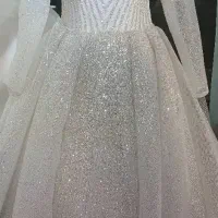 واگذاری لوازم مزون عروس