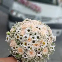 تزیین  مجالس با گل طبیعی با بهترین دیزاین  وکیفیت