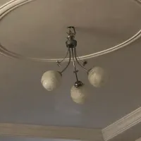 دوتا لوستر سه شاخه