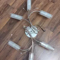 لوستر ۶ شاخه کاملا سالم و کم کارکرده