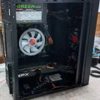 کیس شیشه ای