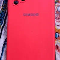 ساعت و محافظ گوشی