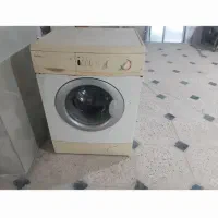 با سلام یک عدد ماشین لباسشویی تامسون ایتالیا
