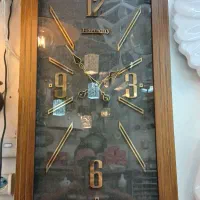 ساعت دیواری چوبی