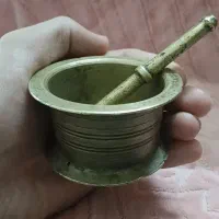 هاونگ برنجی زعفران  قدیمی و سنگین