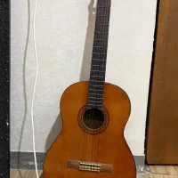 گیتار یاماها