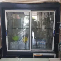 یخچال ویترینی