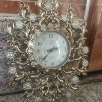 ساعت دیواری