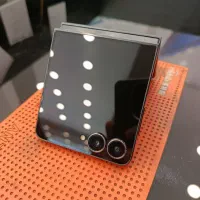 z flip7|موبایل|کرج, کوی امامیه|دیوار