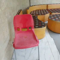 میز وصندلی ۴ نفره یک تومان