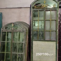 درب پنجره آهنی