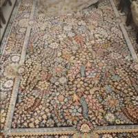 فرش ۷۰۰ شانه