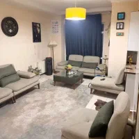 همخونه / هم خانه