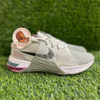 نایک متکان 8 کفش کراسفیت