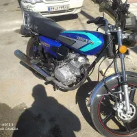 موتورسیکلت پرواز 200