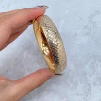 طلای اجرت افتاده 200 تومن بالای فی