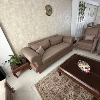 مبل ومیز ناهارخوری