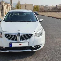 برلیانس H330 اتوماتیک 1650cc مدل ۹۷