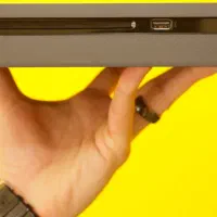 Ps4 slim (لاغر) زیر قیمت کل بازار۲۸.۹۰۰