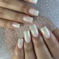 کاشت ناخن ۲۹۰ ترمیم ۲۵۰ به مناسبت شب یلدا|خدمات آرایشگری و زیبایی|تهران, شهرک شریعتی|دیوار